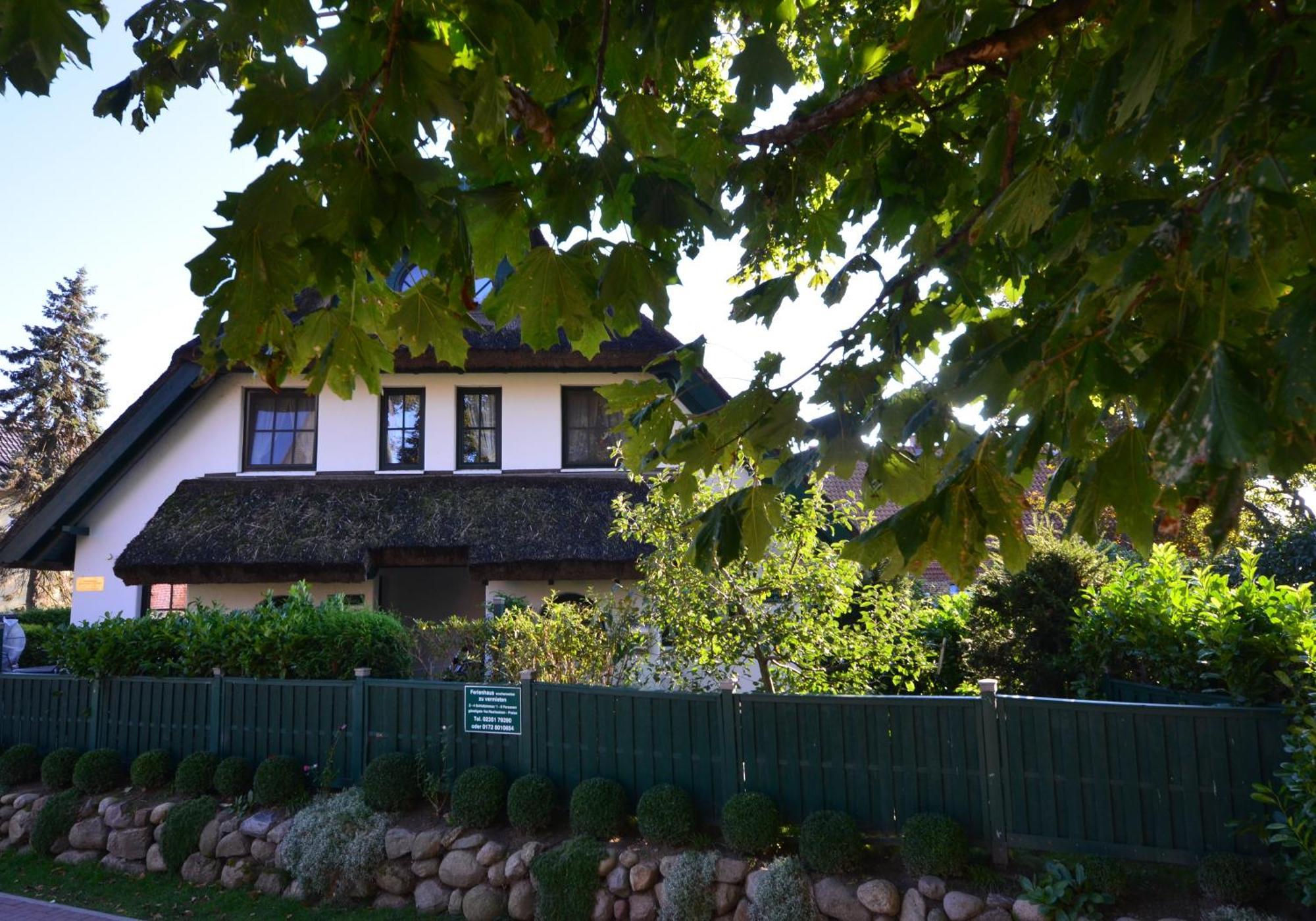 Ferienhaus Reethauser Boddenstr. 17